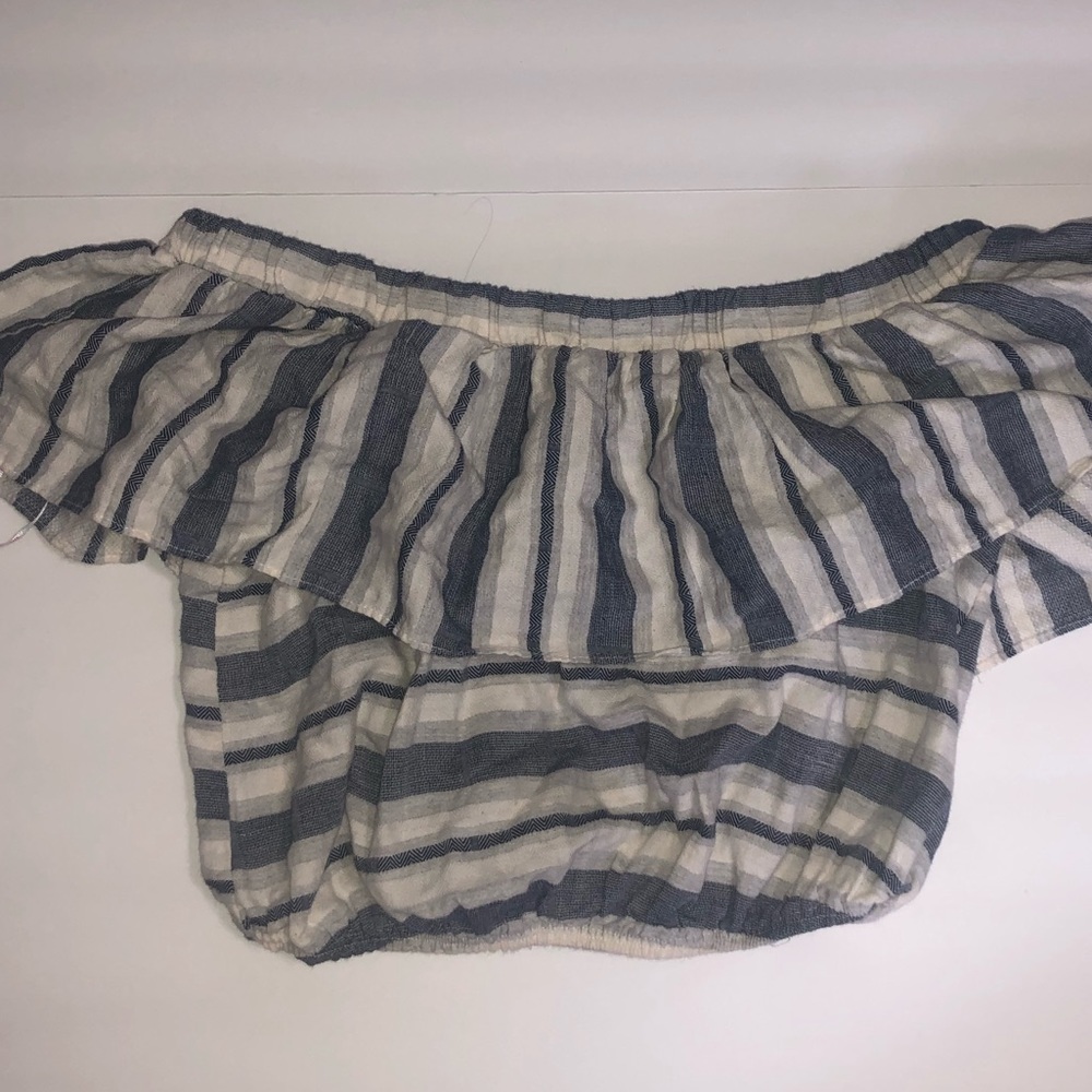 Cute striped off shoulder crop top